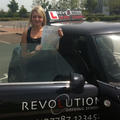 Image of Elainne Fridd with pass certificate - Revolution Driving School